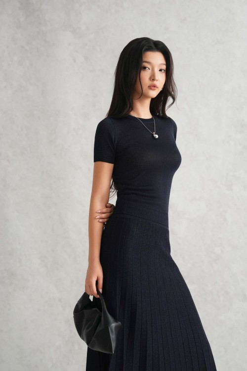 Sixdo Navy Lurex Knit Blouse